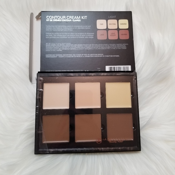 ⬇️PRICE DROP! ABH Contour Cream Kit in Light - NEW